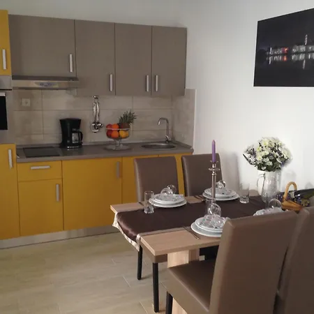 דירה Apartman Ivana Kaštela