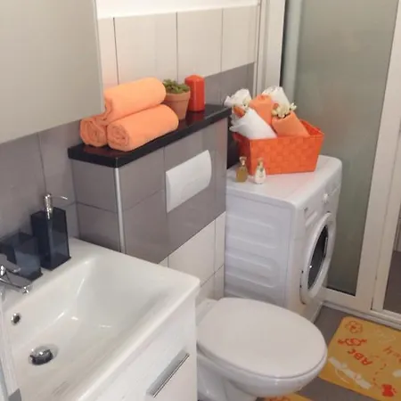 Apartman Ivana דירה